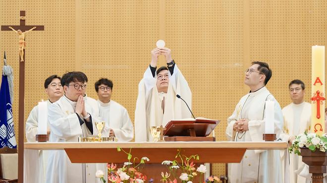 가톨릭대 170주년 개교기념미사 거행