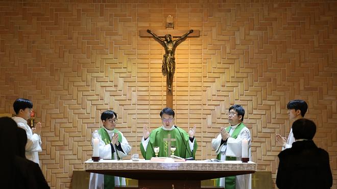 관내 수도자 초청 미사